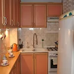 Lawendowe Swiatlo - Przy Stacji Metra דירה ורשה